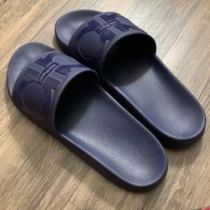Salvatore Ferragamo Slides sz 11